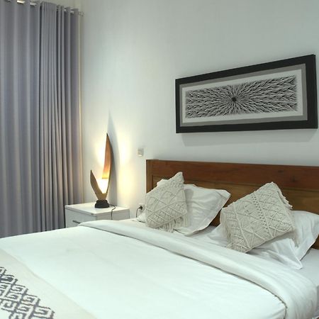 Turtle House Lombok Hotel Kuta  Exterior photo